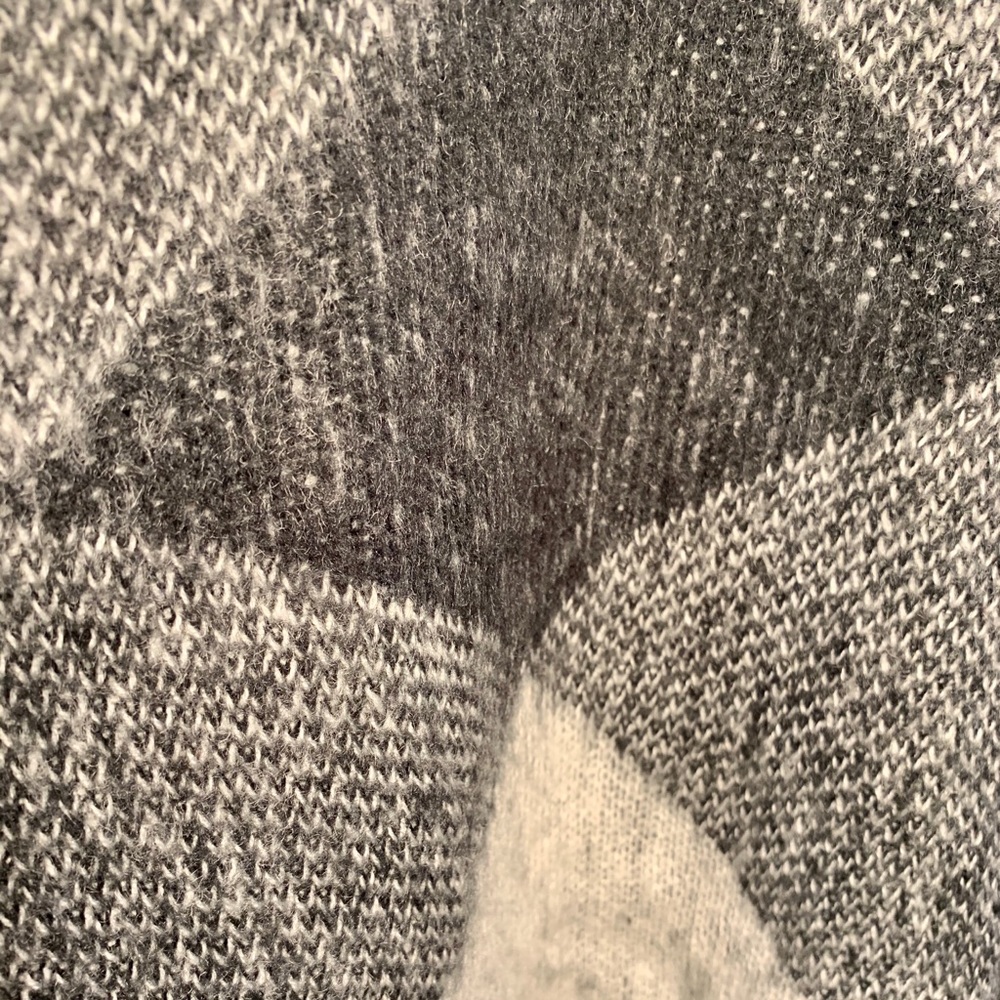 No Boundaries L cardigan - Picture 3 of 3